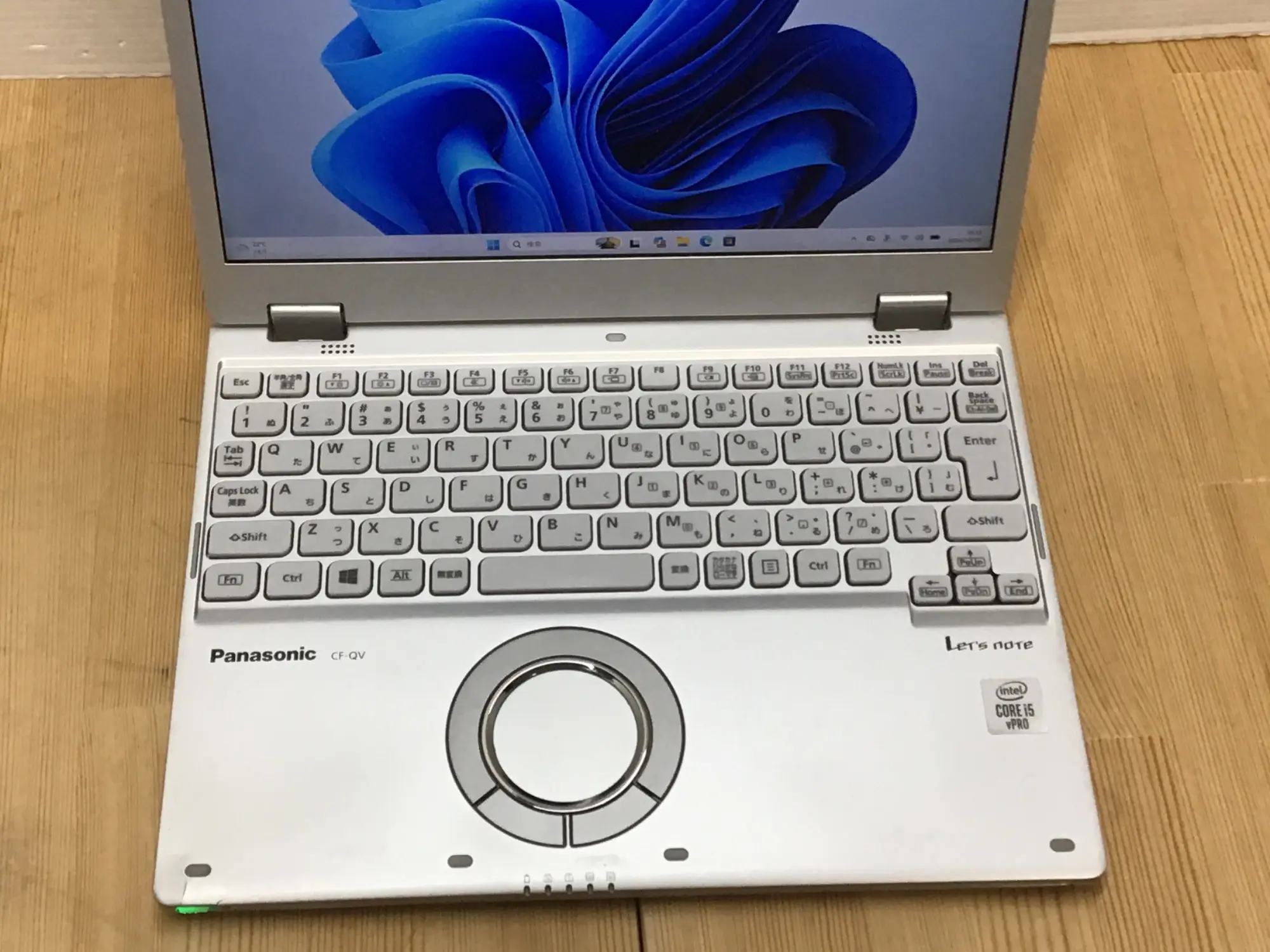 Panasonic Let's note CF-QV9U30VS (Core i5 10310U 16GB SSD256GB
