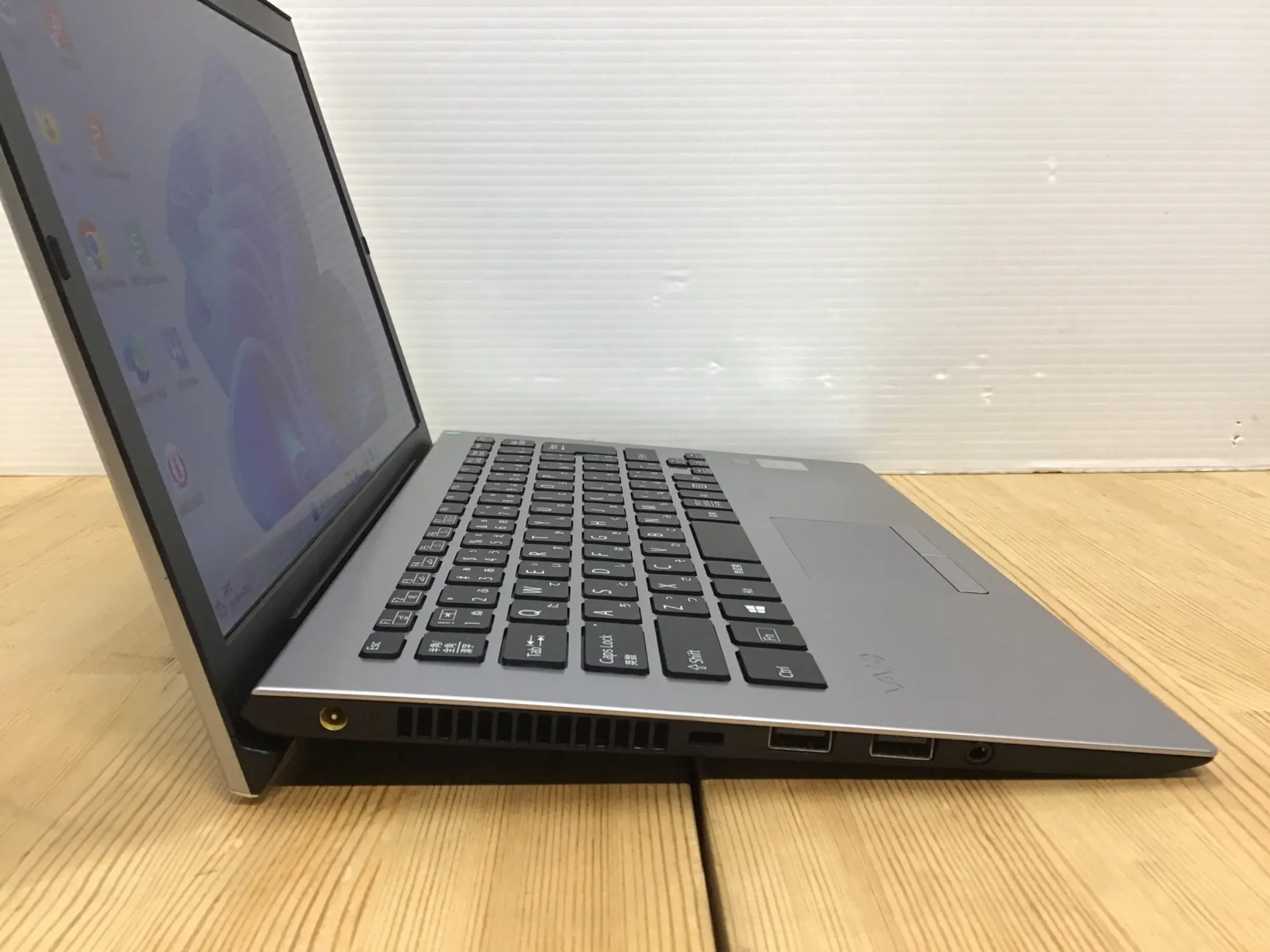 VAIO VJPG13C11N (Core i5 1035G1 1GHz/8GB/SSD 256GB)☆第10世代CPU