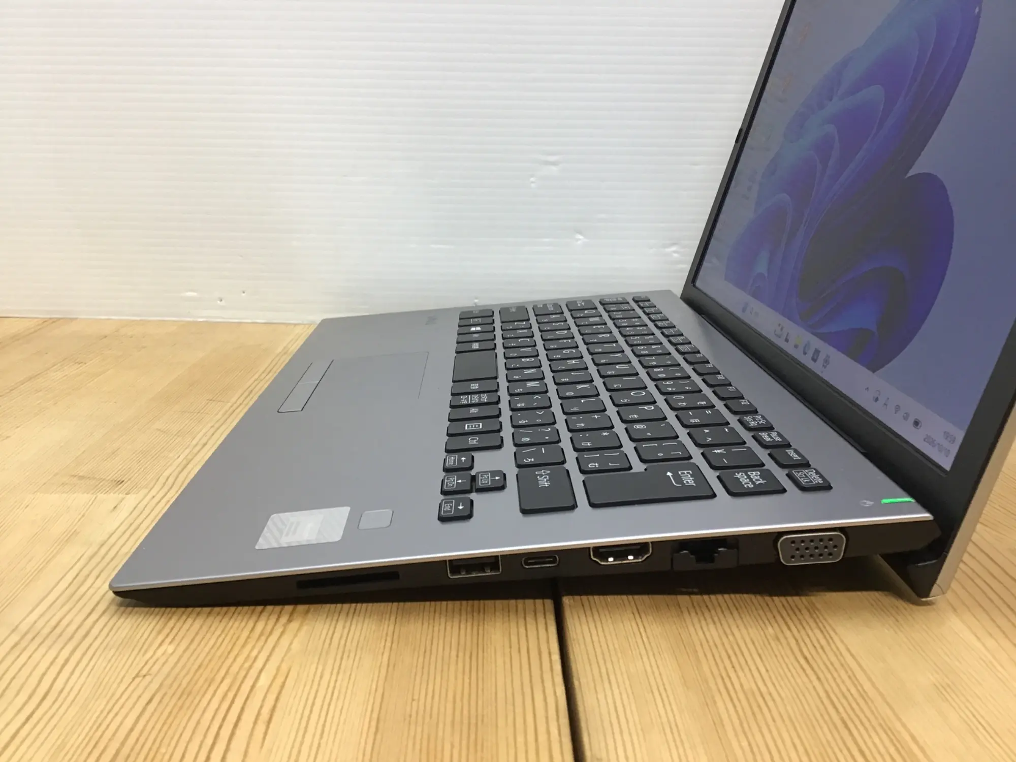 VAIO VJPG13C11N (Core i5 1035G1 1GHz/8GB/SSD 256GB)☆第10世代CPU