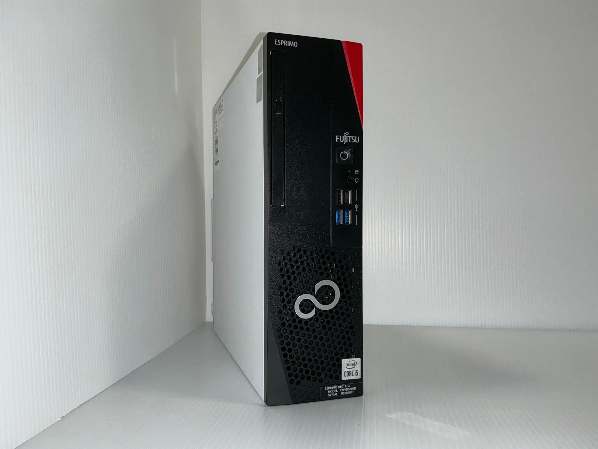 富士通 ESPRIMO D6011/G(第10世代CPU)