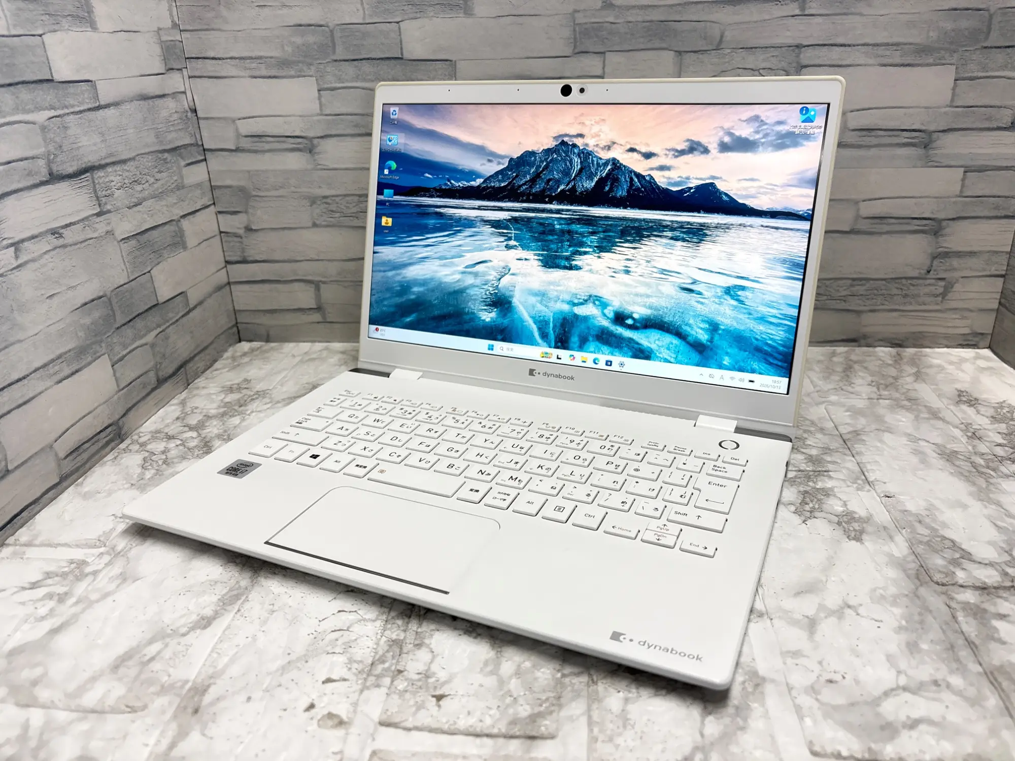 Dynabook  dynabookGX83/MWE(CPU:Corei7-10510U 2.3GHz / メモリ:16GB / SSD 256GB )10世代Corei7