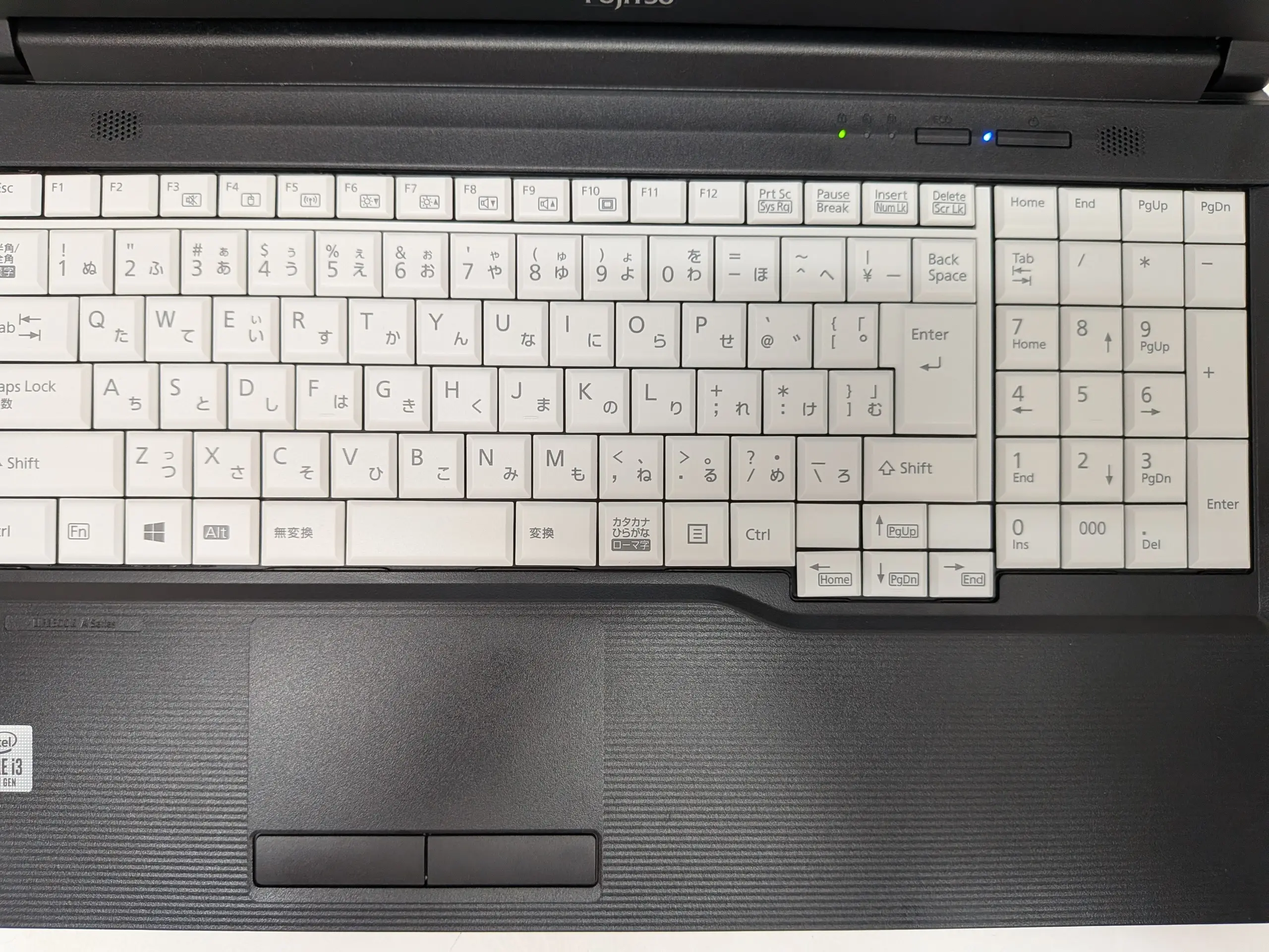 LIFEBOOK A5510/EX(CPU： Core i3 10110U 2.59GHz/メモリ：8GB/SSD：256GB)