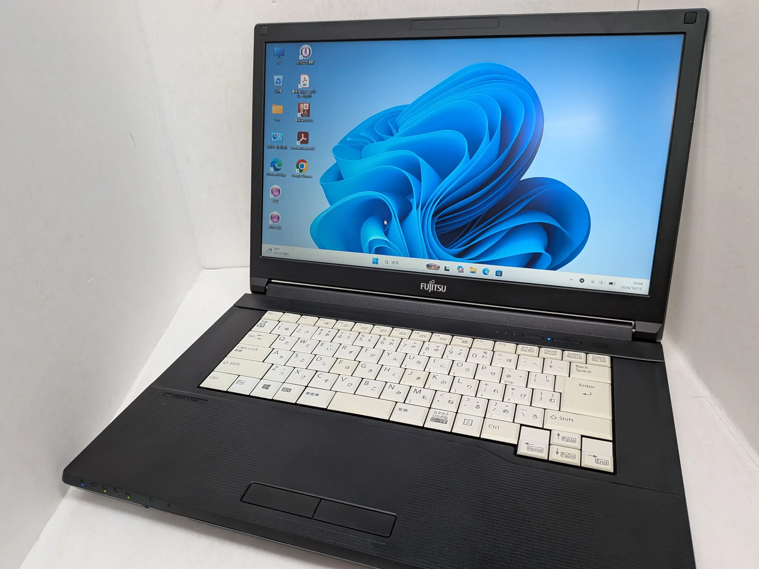 FUJITSU  LIFEBOOK A5510/B（第8世代）