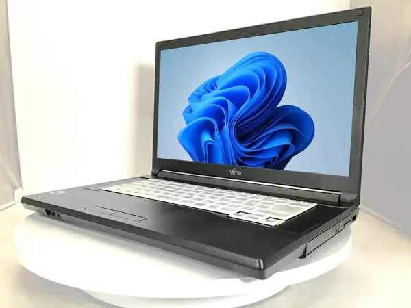 富士通 LIFEBOOK A5510/D（中古パソコン）