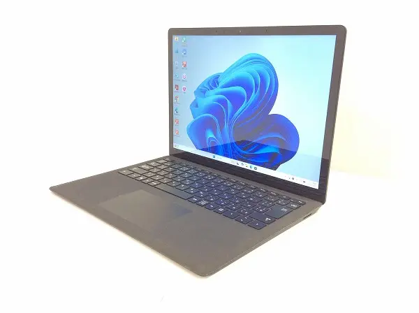 Microsoft Surface Laptop 2 (第8世代CPU)