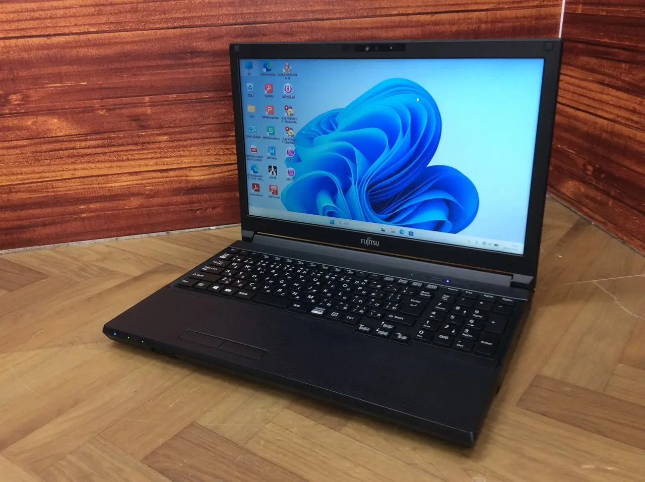 富士通 LIFEBOOK A5511/G