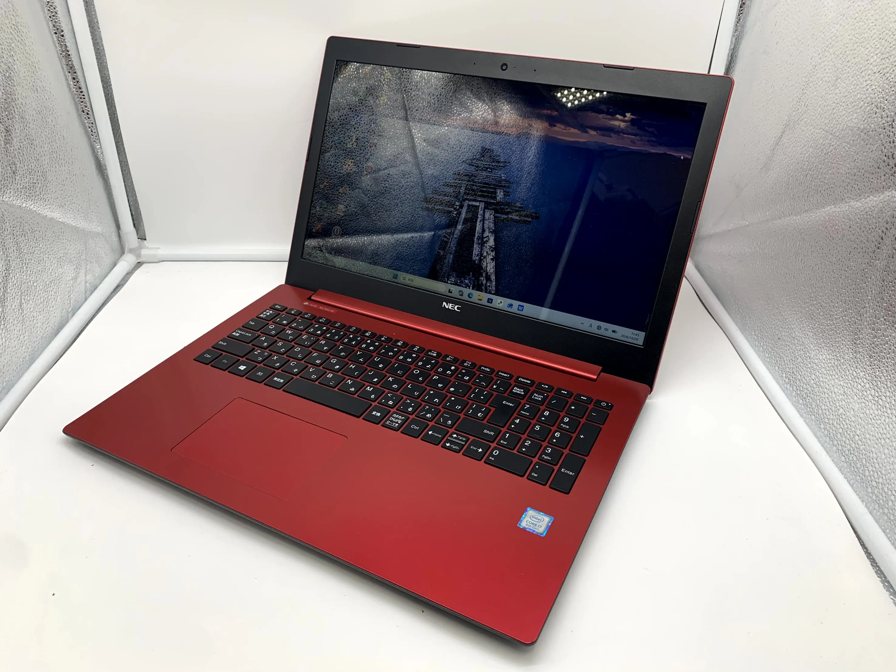 NEC LAVIE Note Standard NS700/MAW (第8世代CPU)