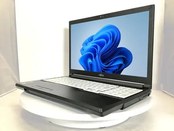 富士通 LIFEBOOK A5510/E（第10世代CPU）