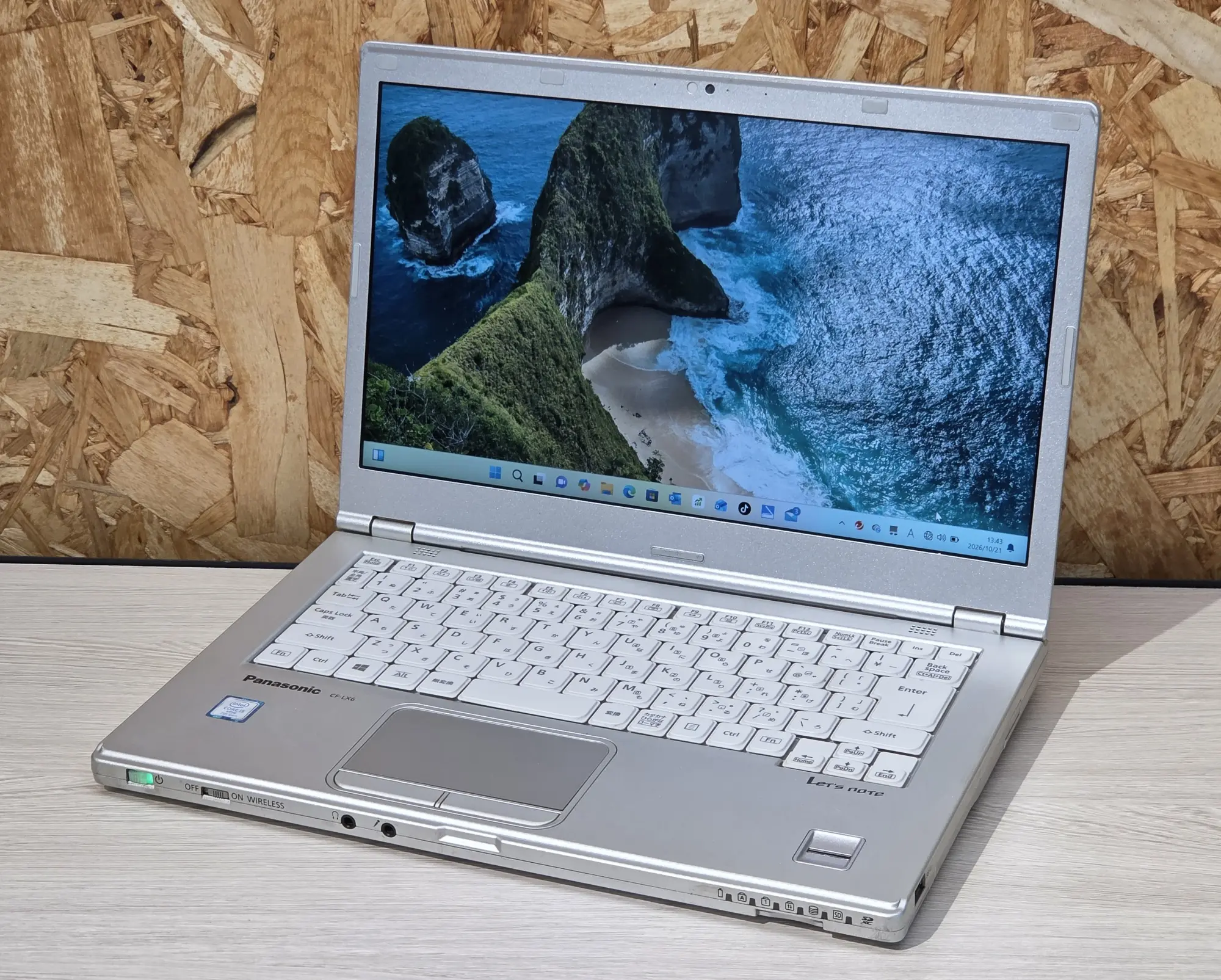 Panasonic Let's note CF-LX6（第7世代CPU）