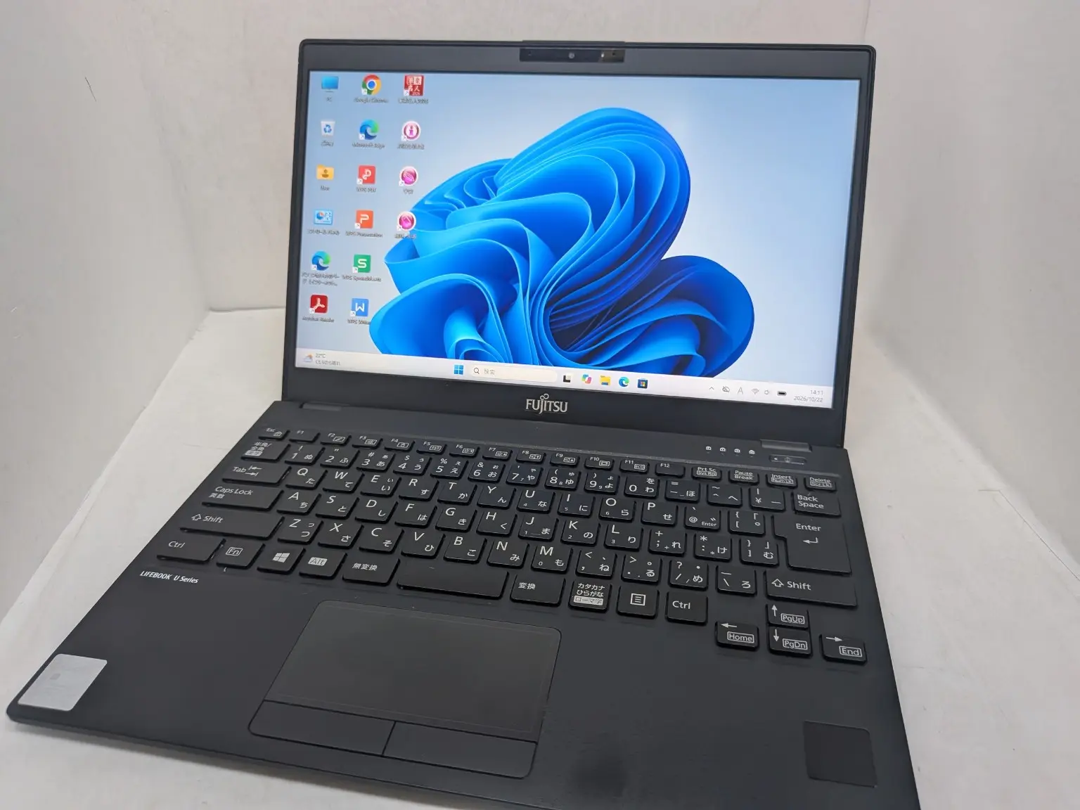 富士通 LIFEBOOK U939/B（第8世代Core i5）