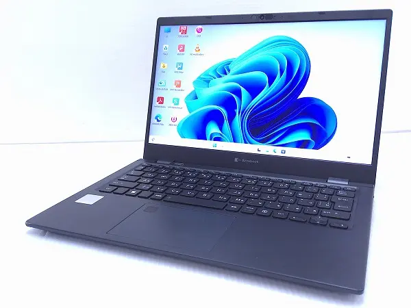 Dynabook G83/KV