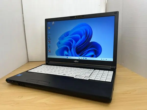 富士通 LIFEBOOK A5511/G