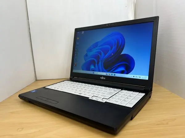 富士通 LIFEBOOK A5511/G