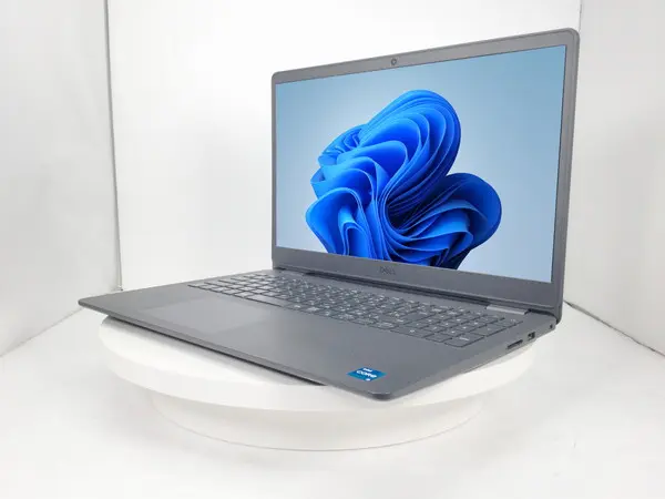 DELL Vostro 3500（第11世代CPU）