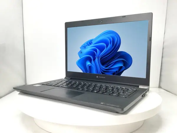 Dynabook(旧東芝) dynabook S73/FR（第10世代CPU）