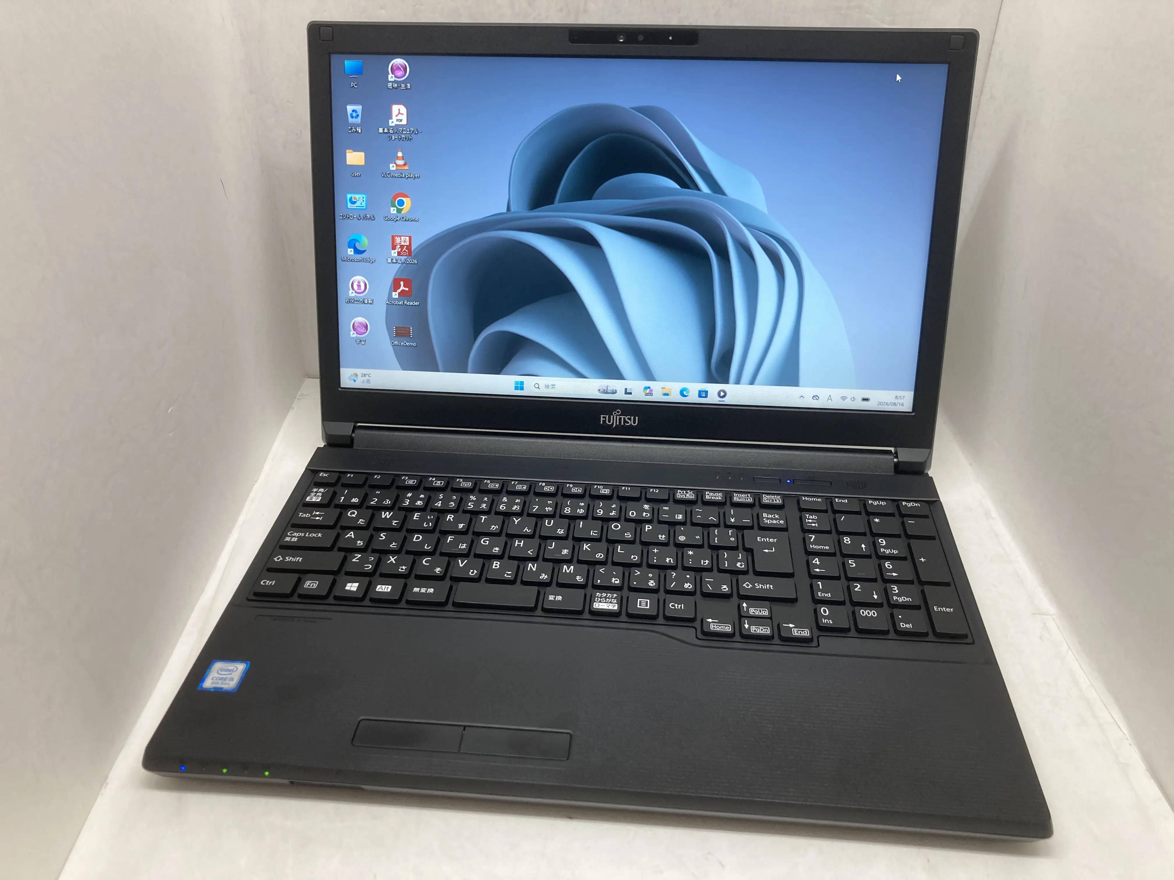 FUJITSU LIFEBOOK A579/B（第8世代Corei5）