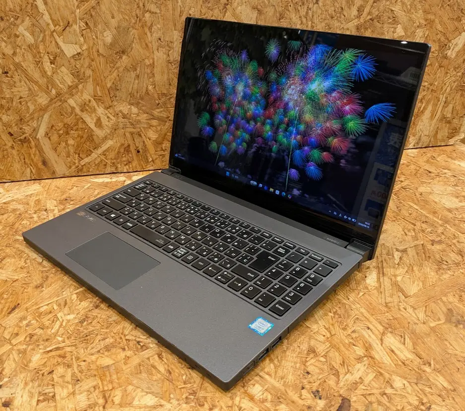 NEC LAVIE PC-NX850JAR-E3 （第8世代CPU）