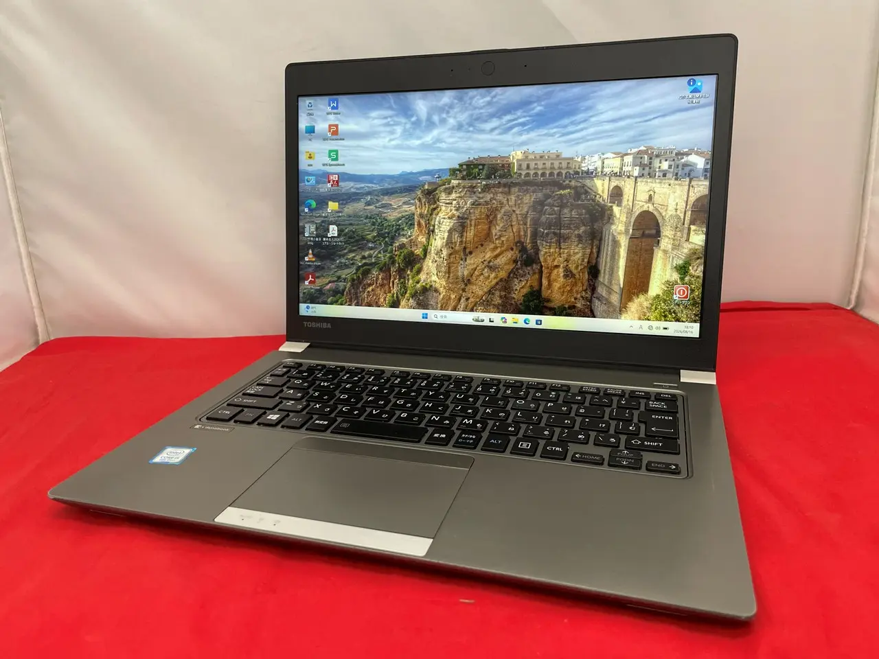 dynabook R63/M (第8世代CPU)