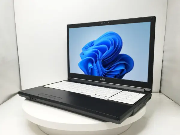 富士通 LIFEBOOK A5510/EX（第10世代CPU）