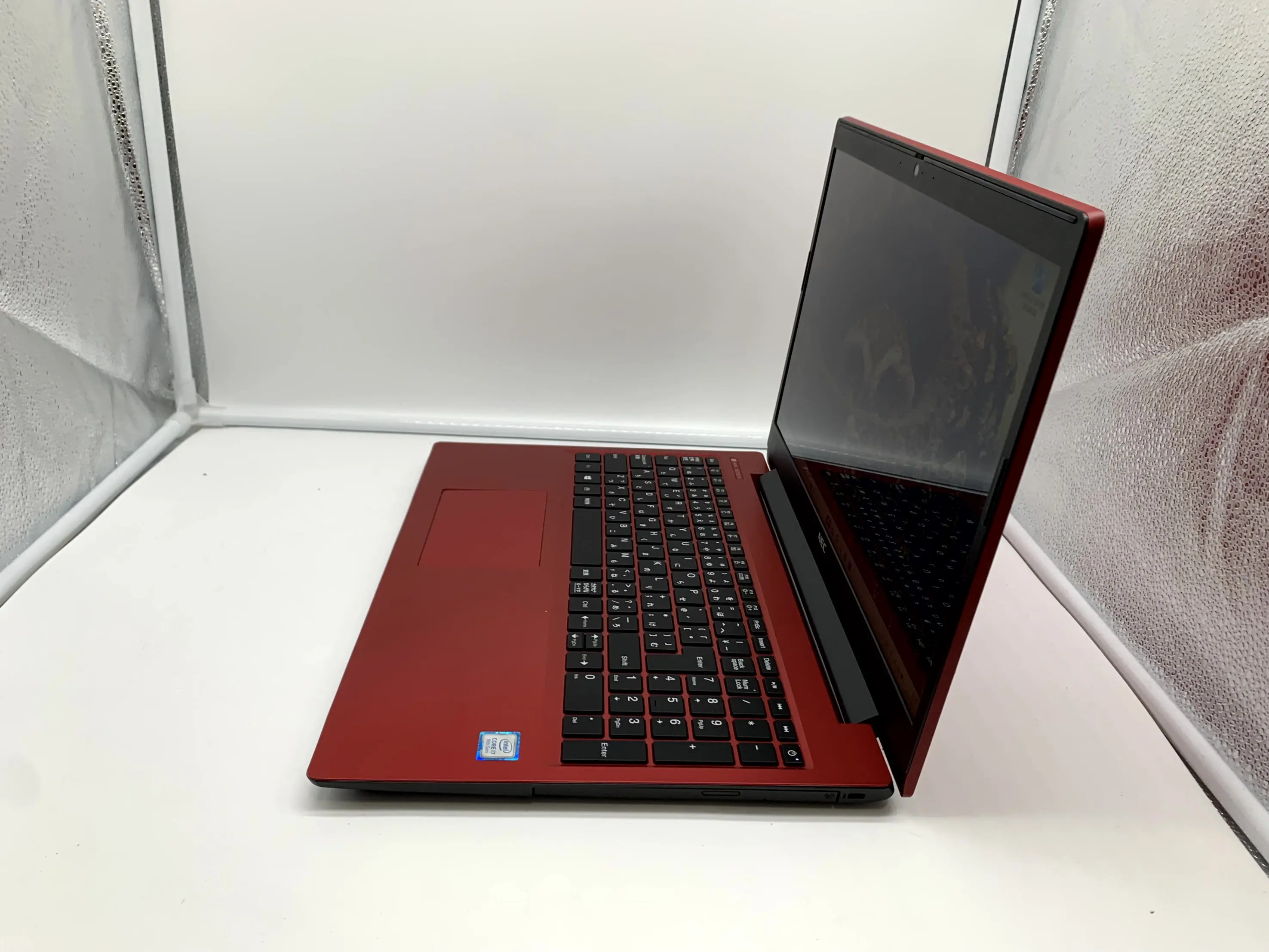 NEC LAVIE PC NS700NAR E3 /(Core i7 8565U 1.8GHz/8GB/SSD256GB)