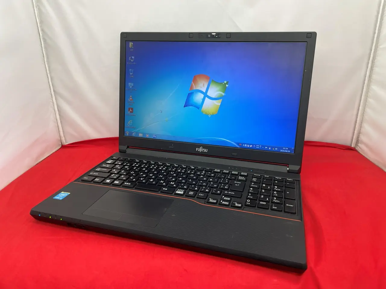 富士通 LIFEBOOK A574/K　（Windows7Pro32bit搭載モデル）