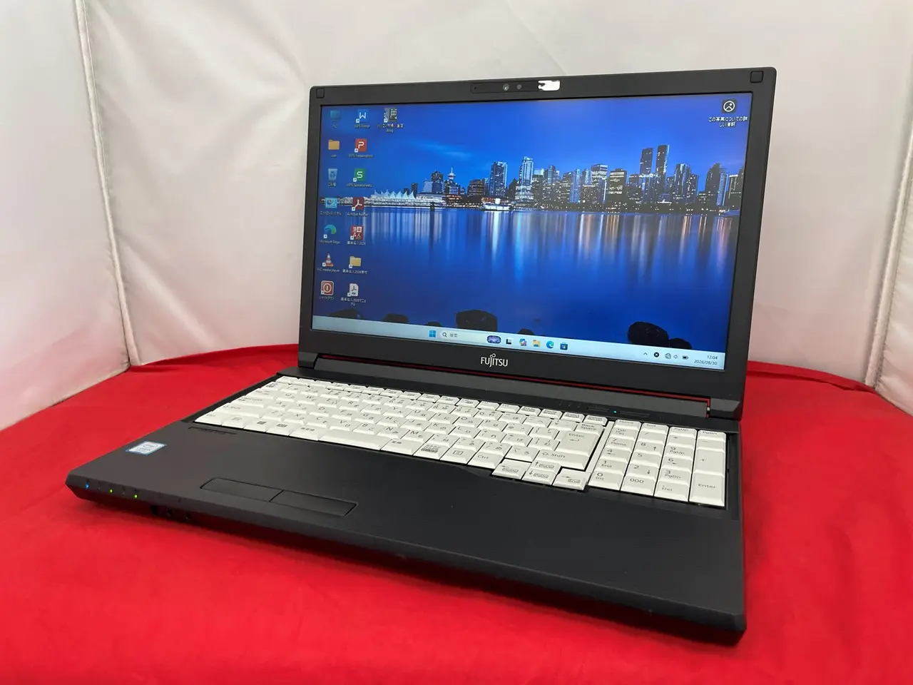 富士通 LIFEBOOK A579/CX （第8世代CPU）