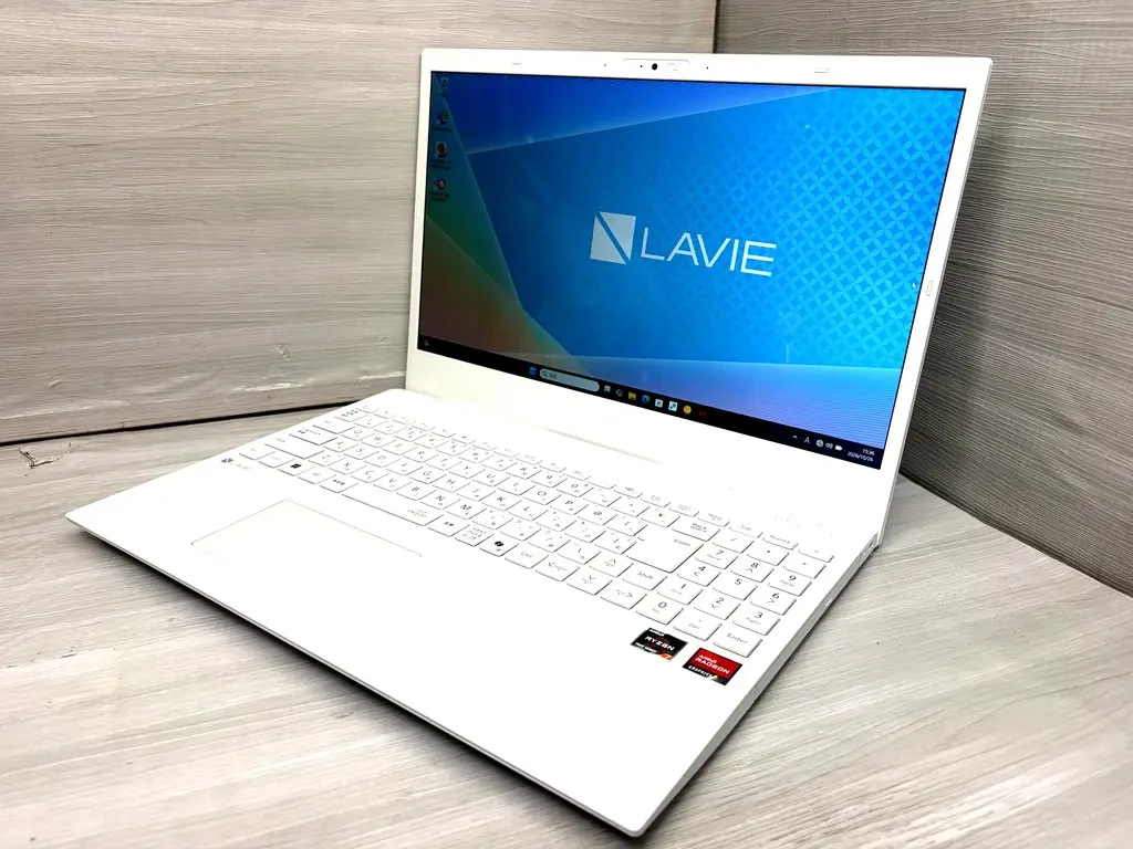 LAVIE Direct N15(R) NSLKC492NR3M1W (Ryzen 7 7735U)