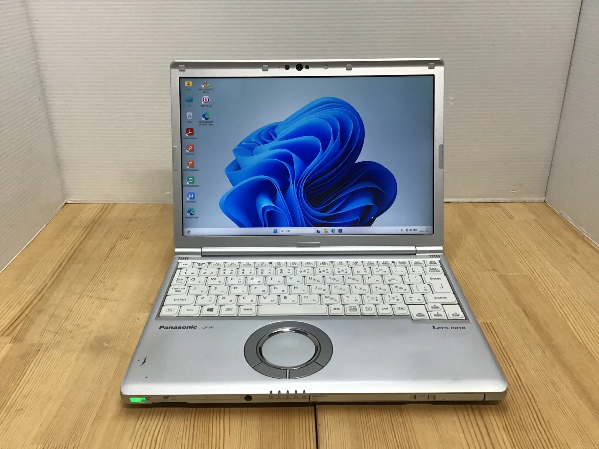 パナソニック  Let's note CF-SV9(第10世代Corei5)
