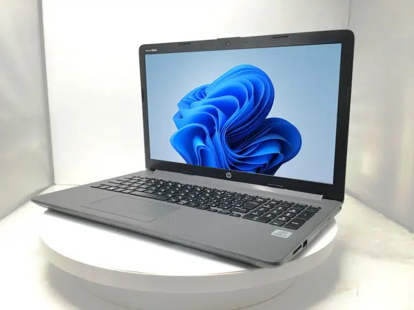 HP 250 G7（第10世代CPU）