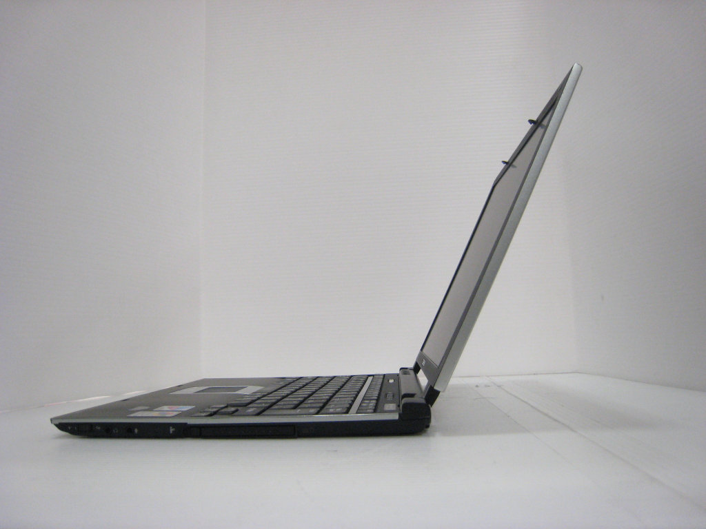 東芝 dynabook SS 2120 DS11L/2 (Pentium M processor 1.10GHz